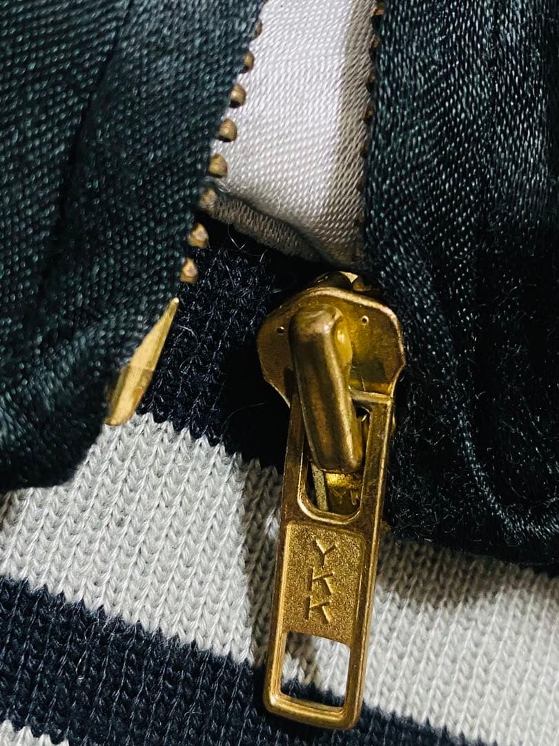 Embroidered 日本 スカジャン限定版 龍　サテン 100%silk