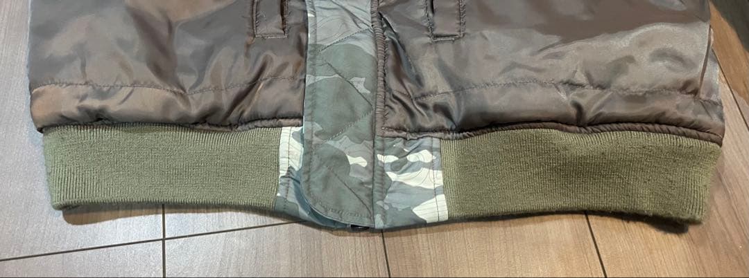 アヴィレックス迷彩 MA-1ジャケット FITY