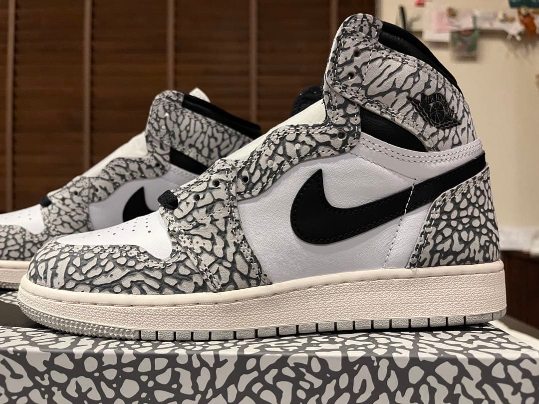 NIKE Air Jordan 1 Retro High OG GS 24㎝