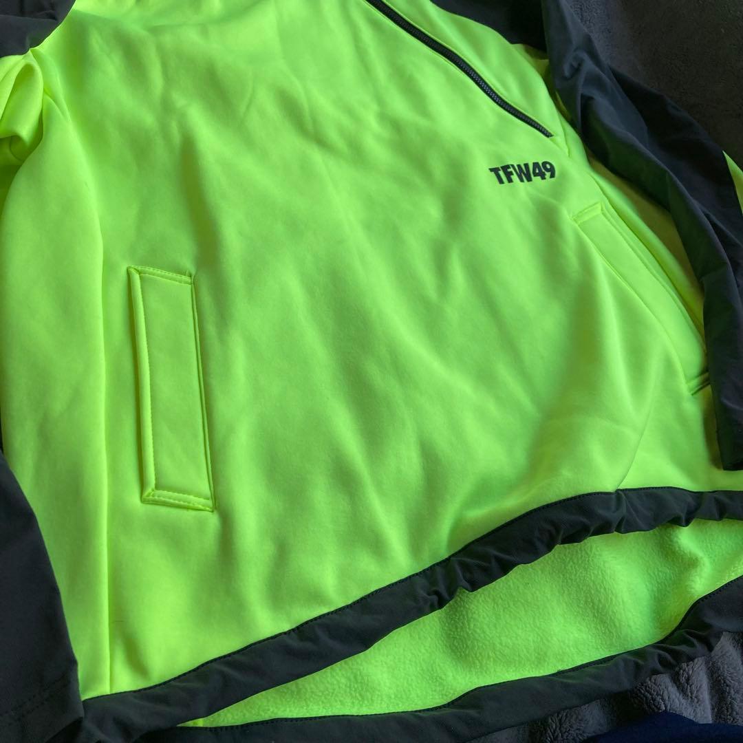 TFW49 プルオーバー　蛍光イエロー　ゴルフ　Lサイズ