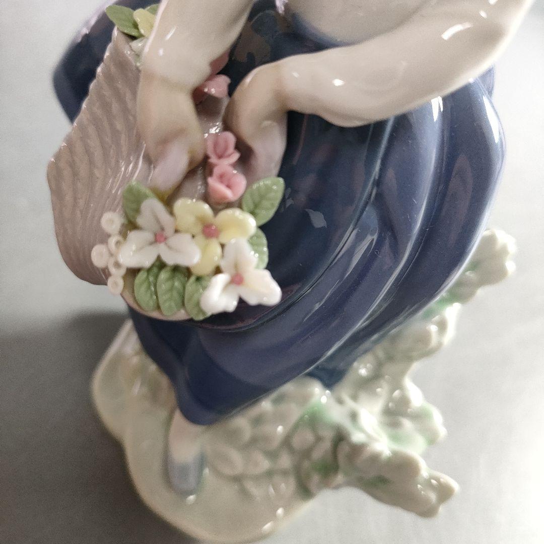 510-3/リアドロ/女のコ/お花/陶器/バスケット/フィギュリン