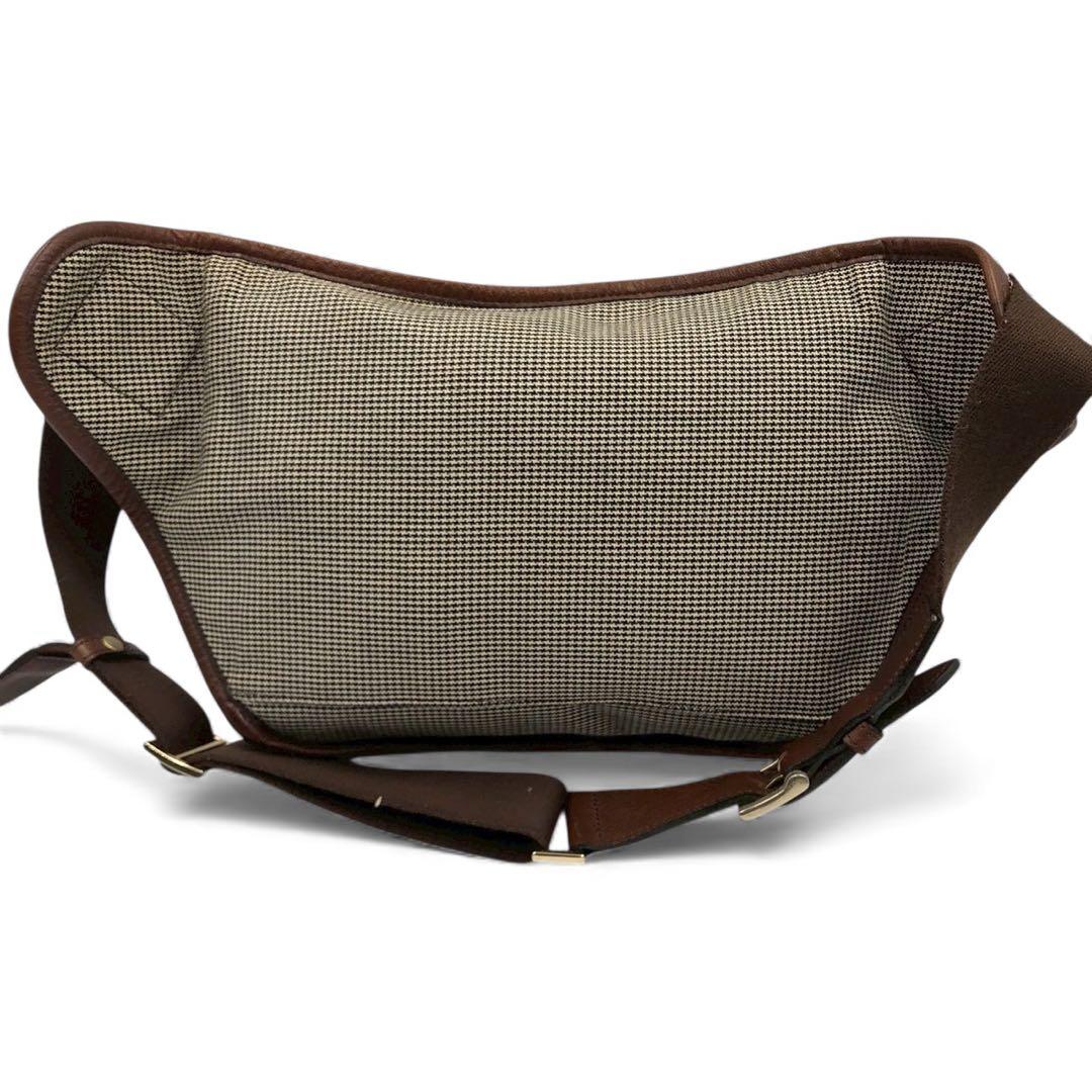 美品◎BURBERRY BLACK LABEL ツイード ボディバッグ