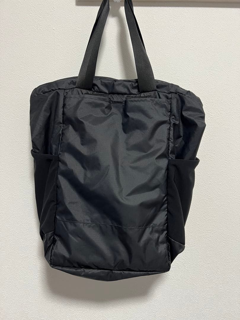 バッグ Patagonia ultralite Blackhol tote bag