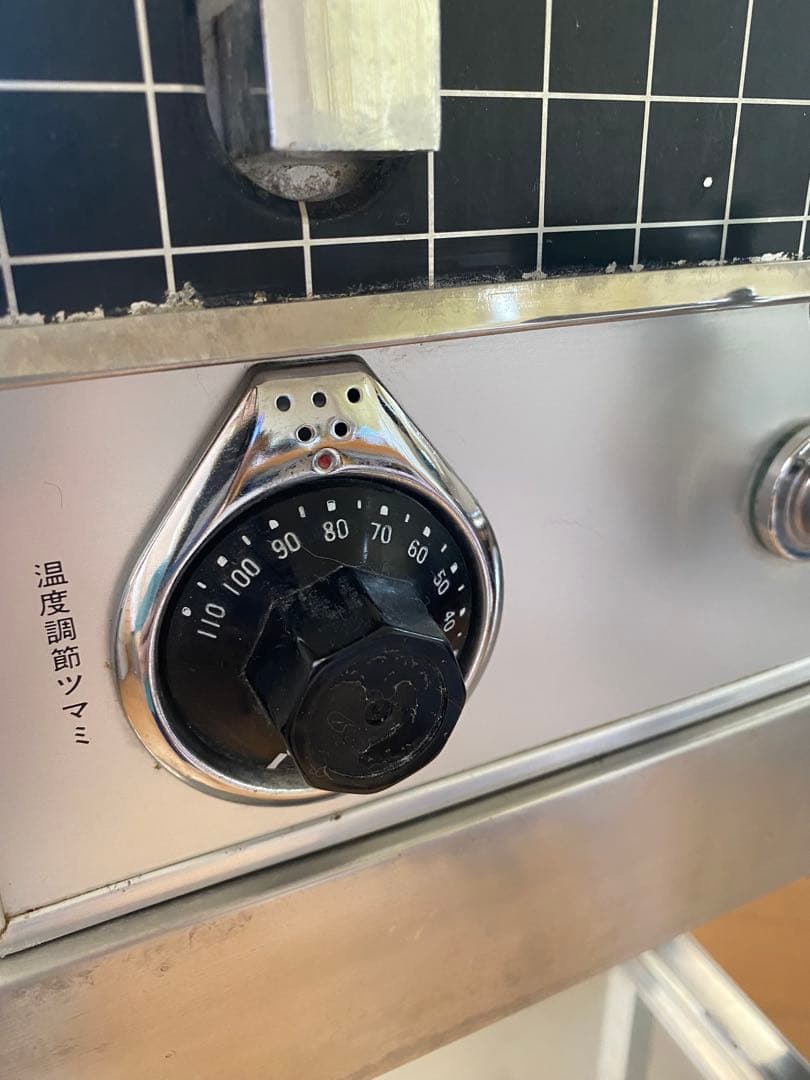 タオルスチーマー　＋　専用ステンレス台　ヤスター製　理容　タオル蒸し器