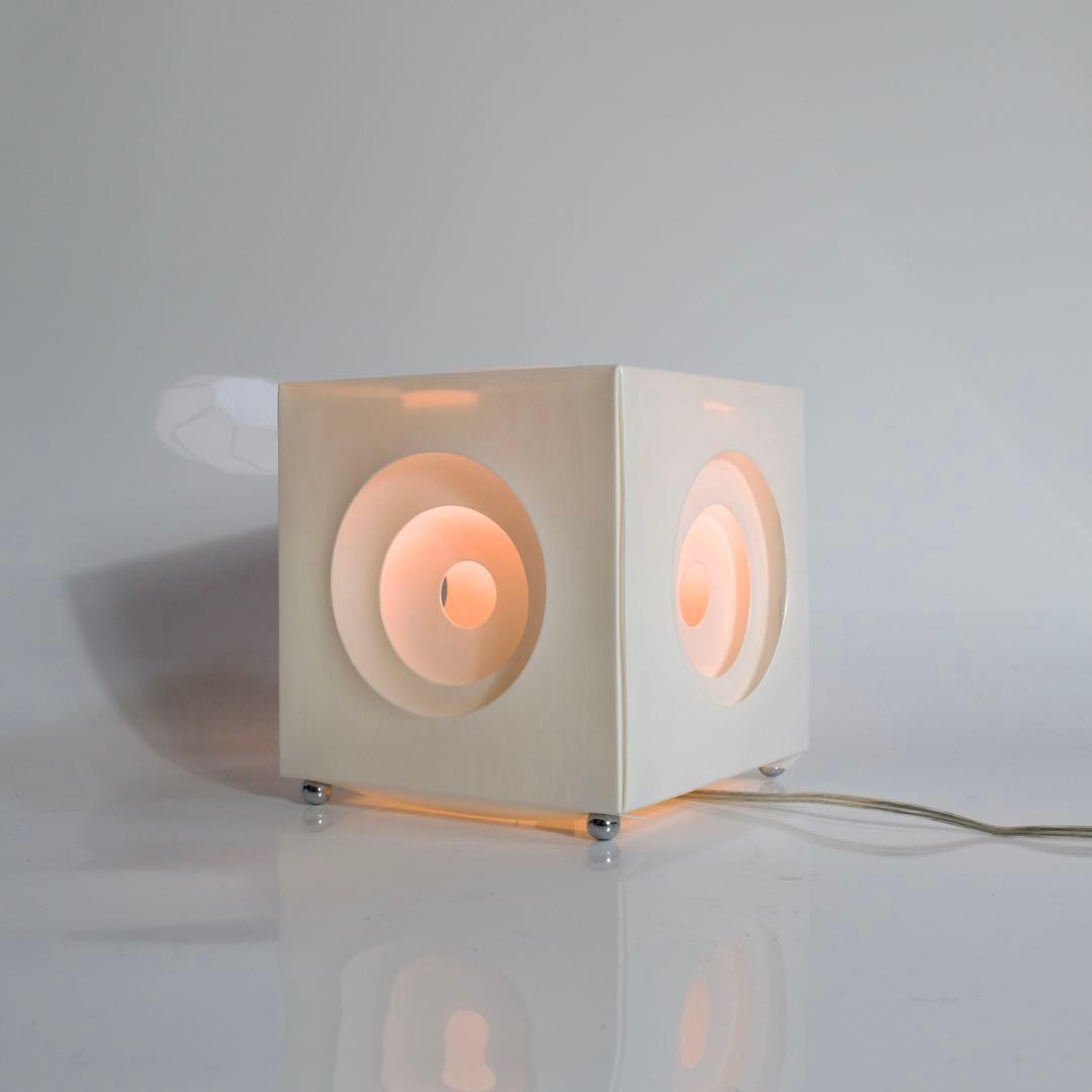 フロアスタンド　照明　ミッドセンチュリー　ポストモダン　ビンテージ