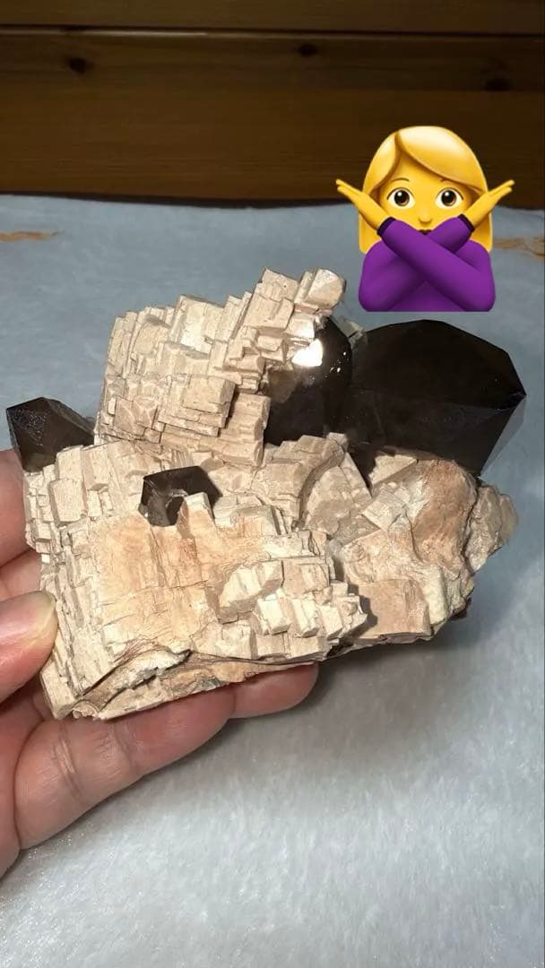 マスタークリスタル 完全天然物 山東省産モリオン ピンクカリ長石 造形美 原石