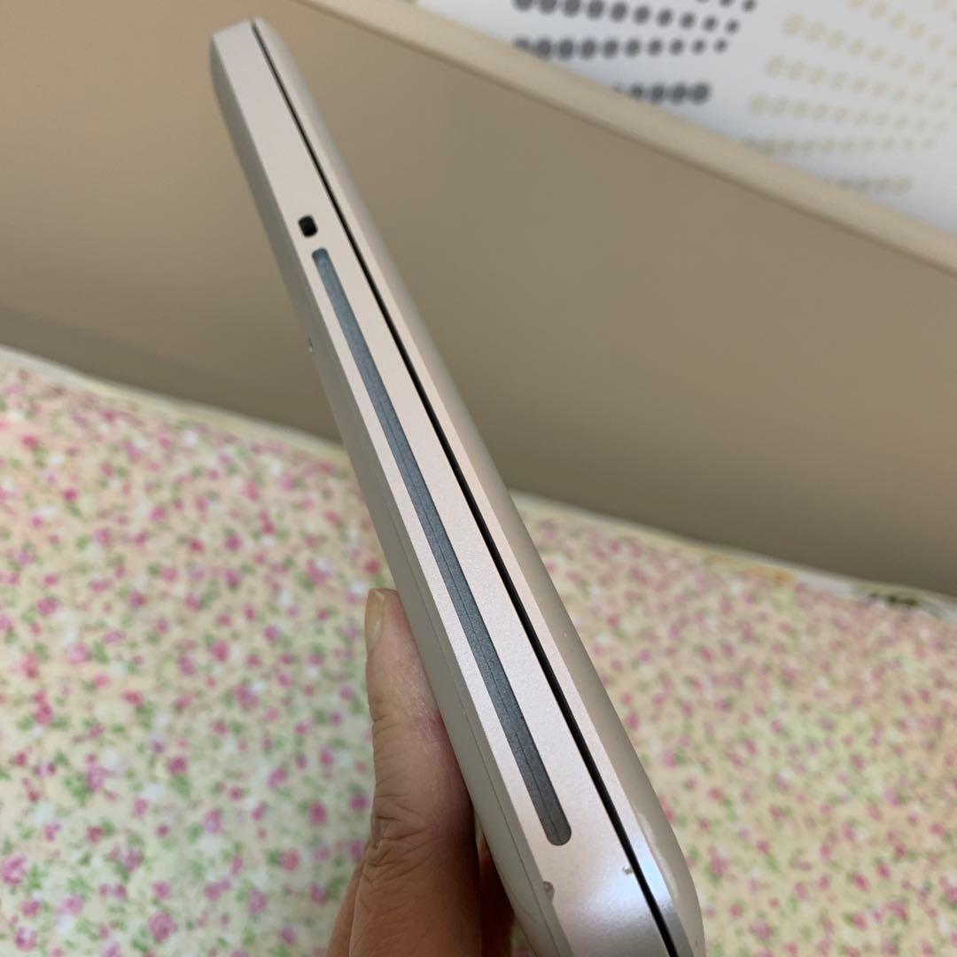 MacBook Pro2011 i7 16GB 1TB ssd 15インチ