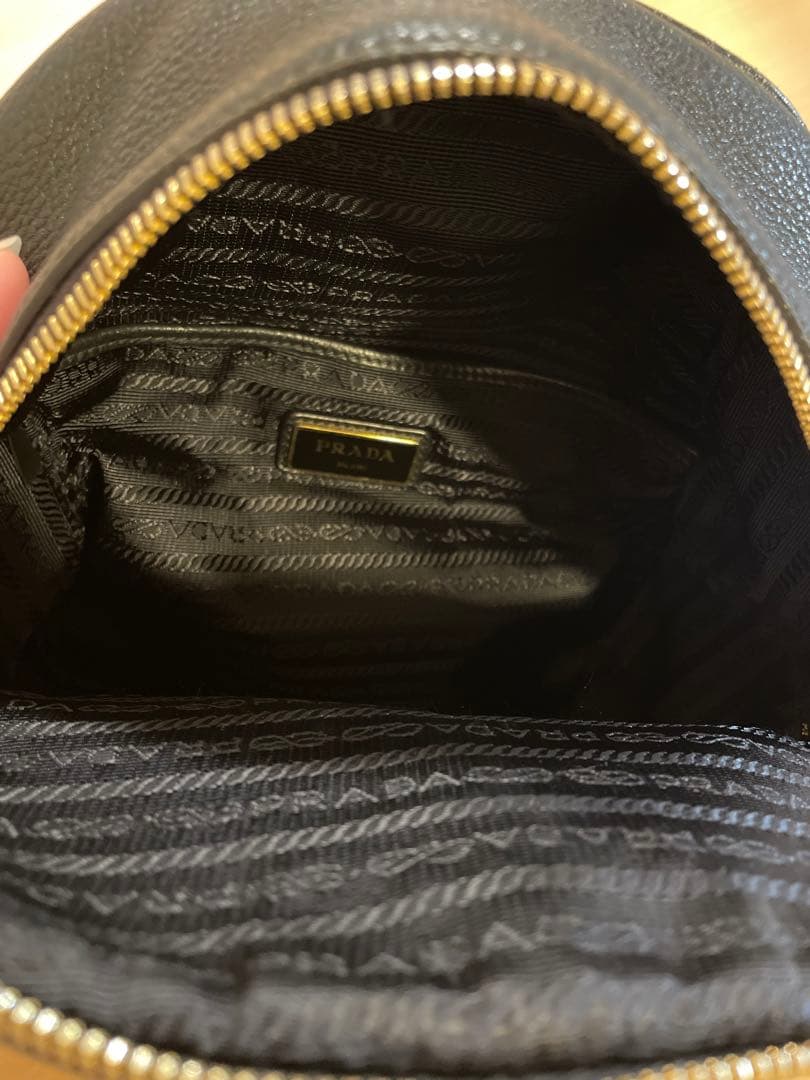 値下げ！プラダ　PRADA バッグ　リュック　 レディース