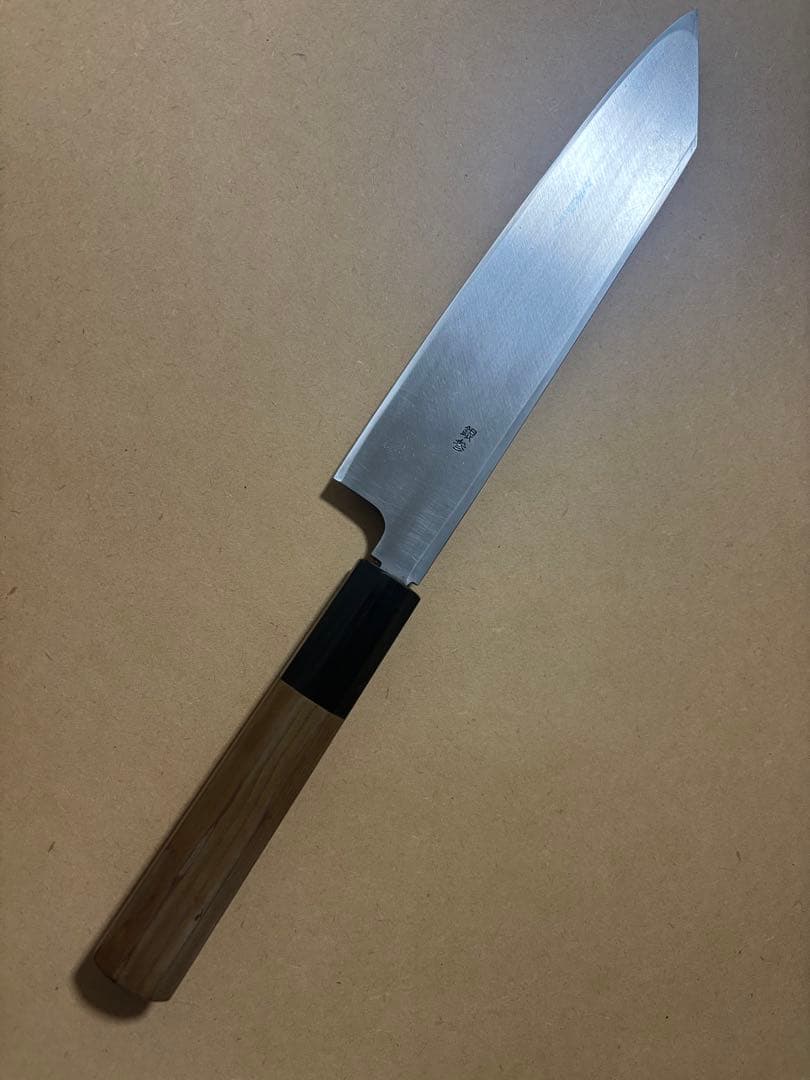 銀三　和式切付包丁　8寸（240mm） 水牛八角柄