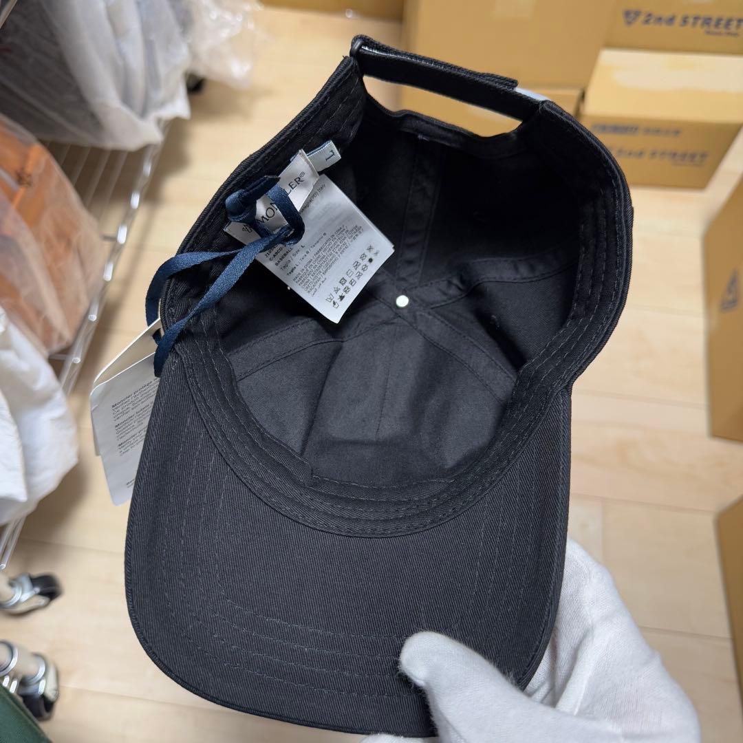 【レディース】【新品】サイズL モンクレール MONCLER キャップ　ブラック