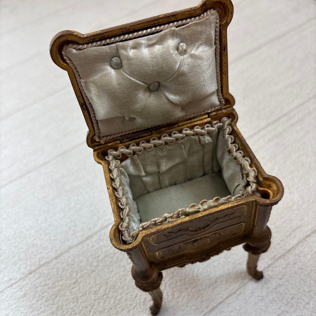 アンティーク　アクセサリーボックス　雑貨　ヴィンテージ　小物入れ