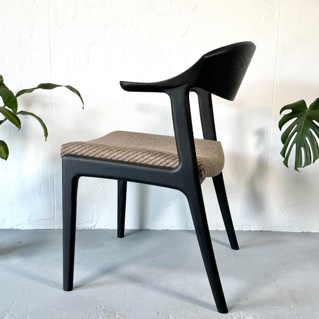 ①美品 ナガノインテリア DC354 ダイニングチェア 張座 ハンギング機能