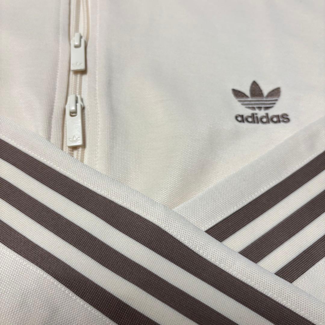 希少4XL⭐️新品 adidasトラックジャケット 刺繍 ベージュ×モカブラウン