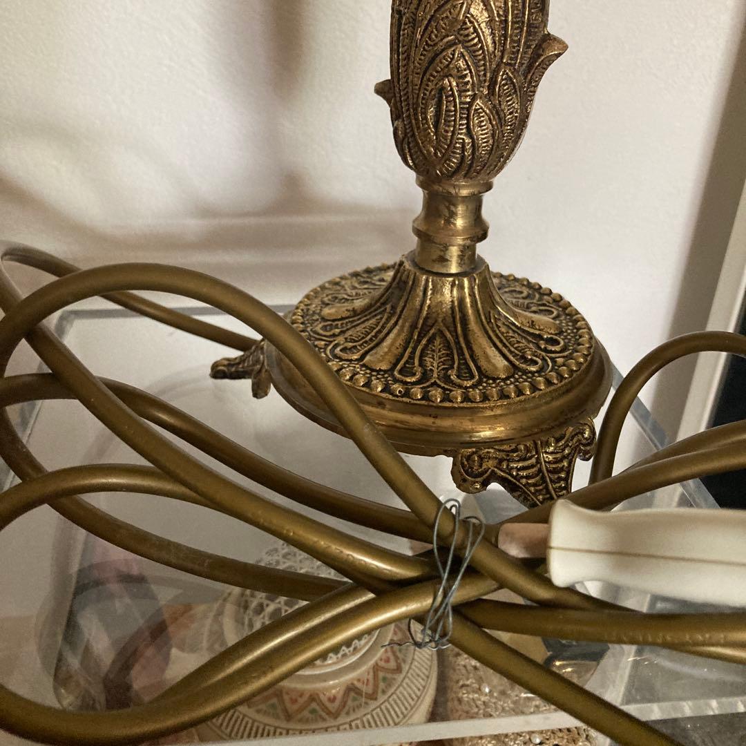 西洋イギリス　アンティーク　卓上ランプ 真鍮製　造作ランプ　豪華