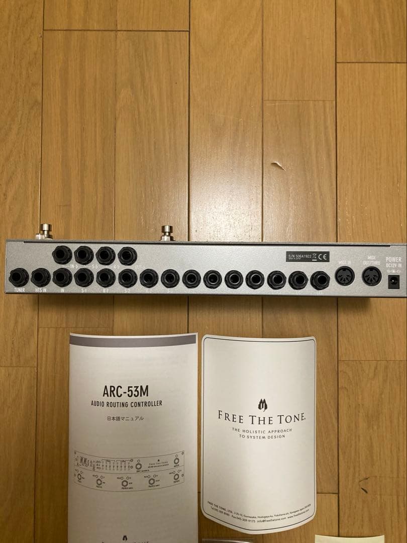 ギター FREE THE TONE ARC-53M silver