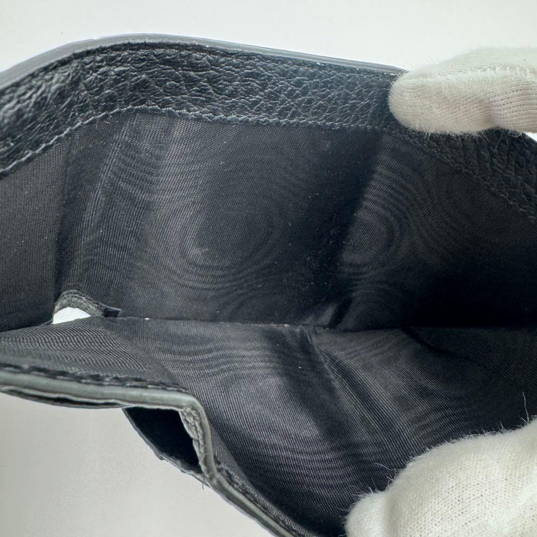 【美品】メゾンマルジェラ 三つ折り財布 4ステッチ シボ革 コンパクトウォレット