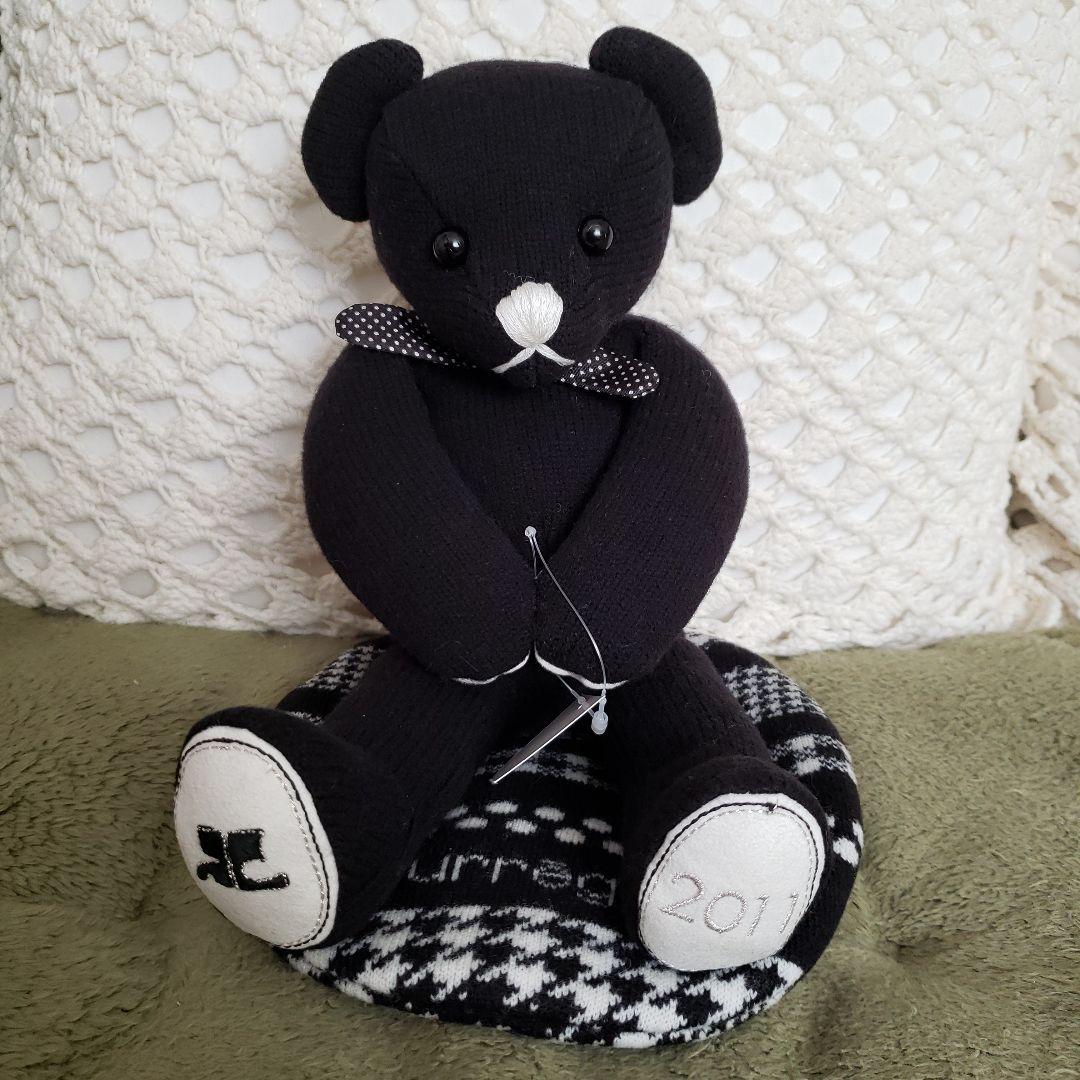 courreges　bear