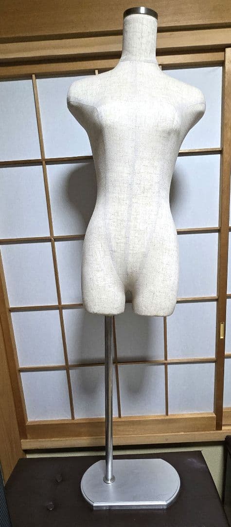 レディーストルソー　マネキン　パンツ着用可　片脚トルソー