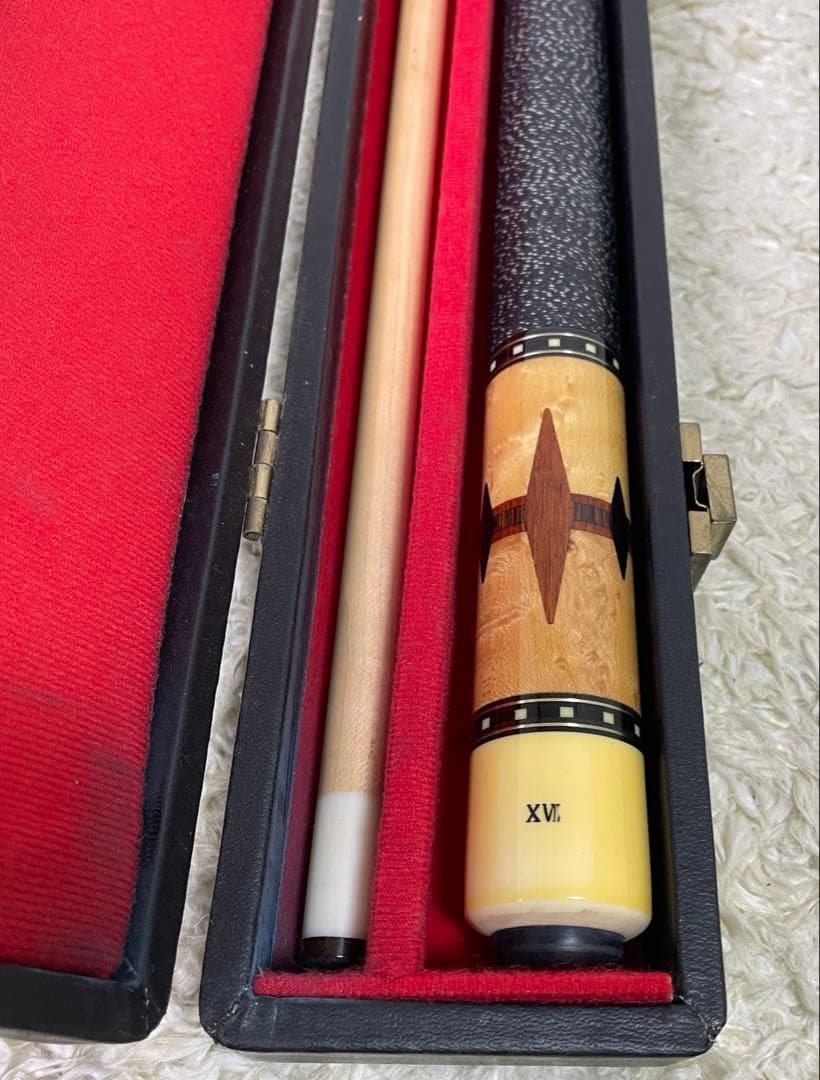 ルカシー Lucasi ビリヤードキュー XVI ハードケース付き