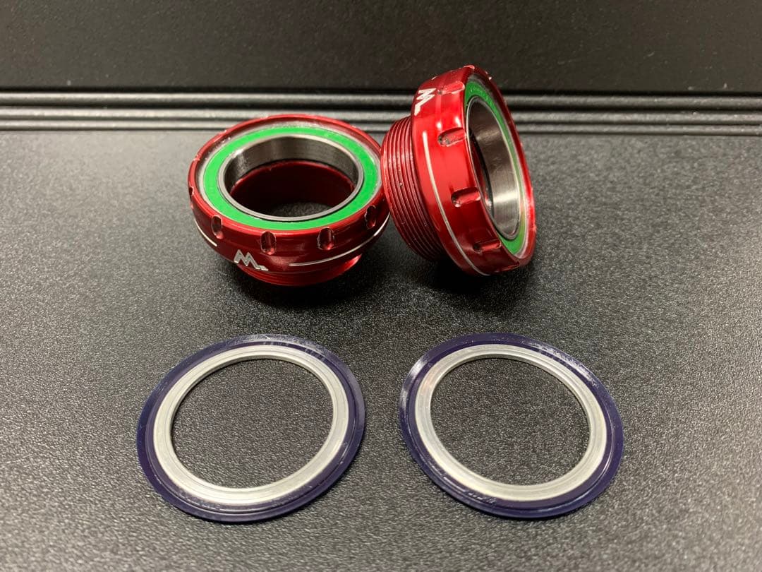 ■White Industries Bottom Brackets■