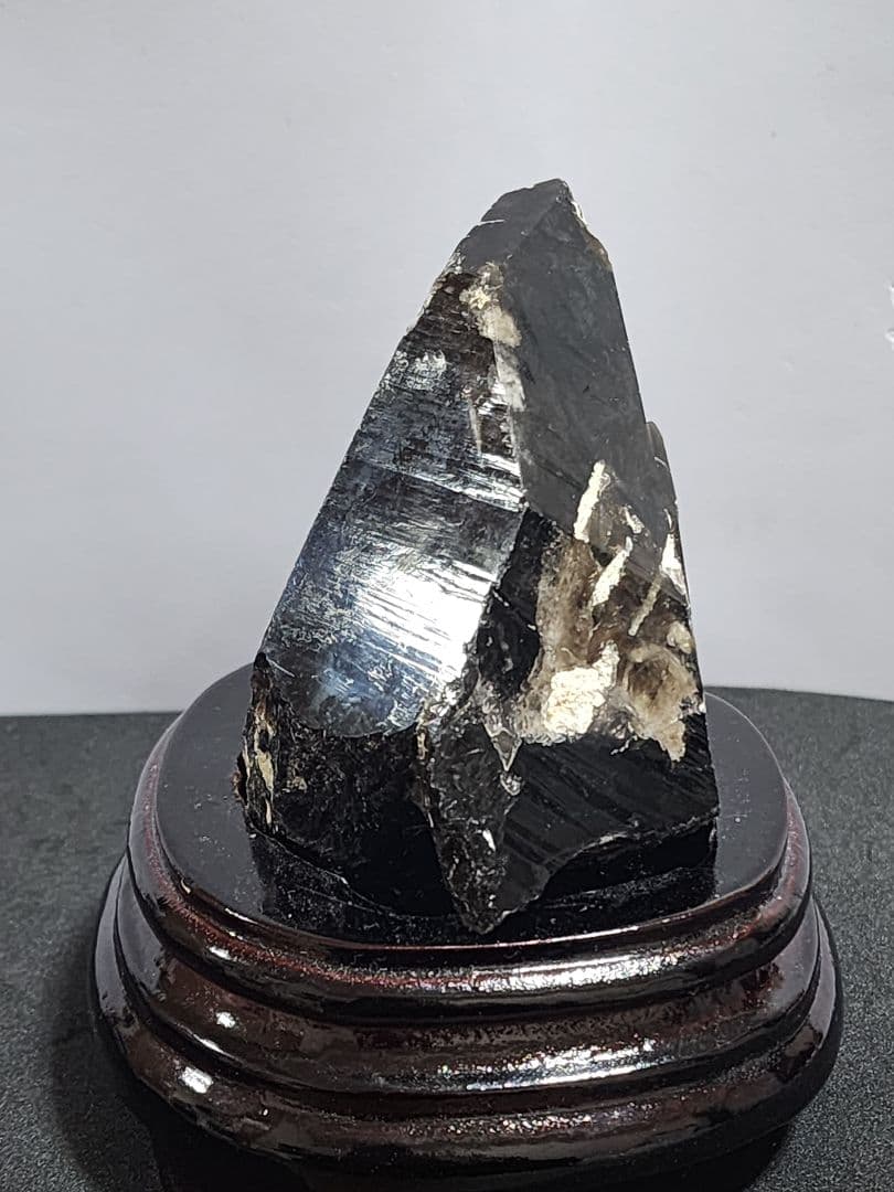 モリオン 原石 420g 台座付 黒水晶 最強魔除け
