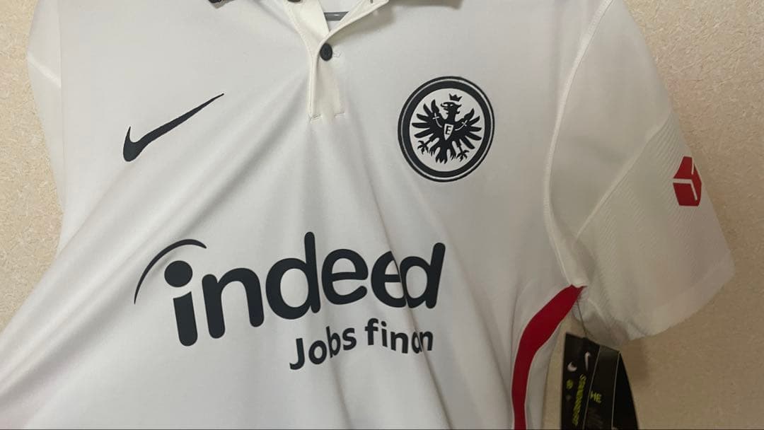 【新品タグ付】21-22 鎌田大地 フランクフルト EL優勝L フルパッチ正規品