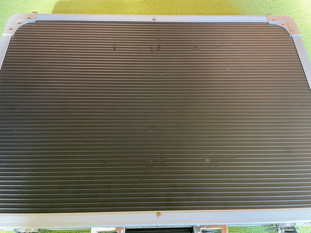 BOSS ME-80 ギターエフェクター（エフェクターケース付き）