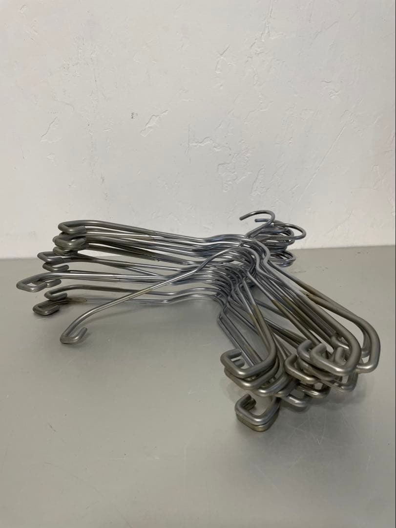 【17本セット】スマートハンガー スチールハンガー シルバー 古着屋
