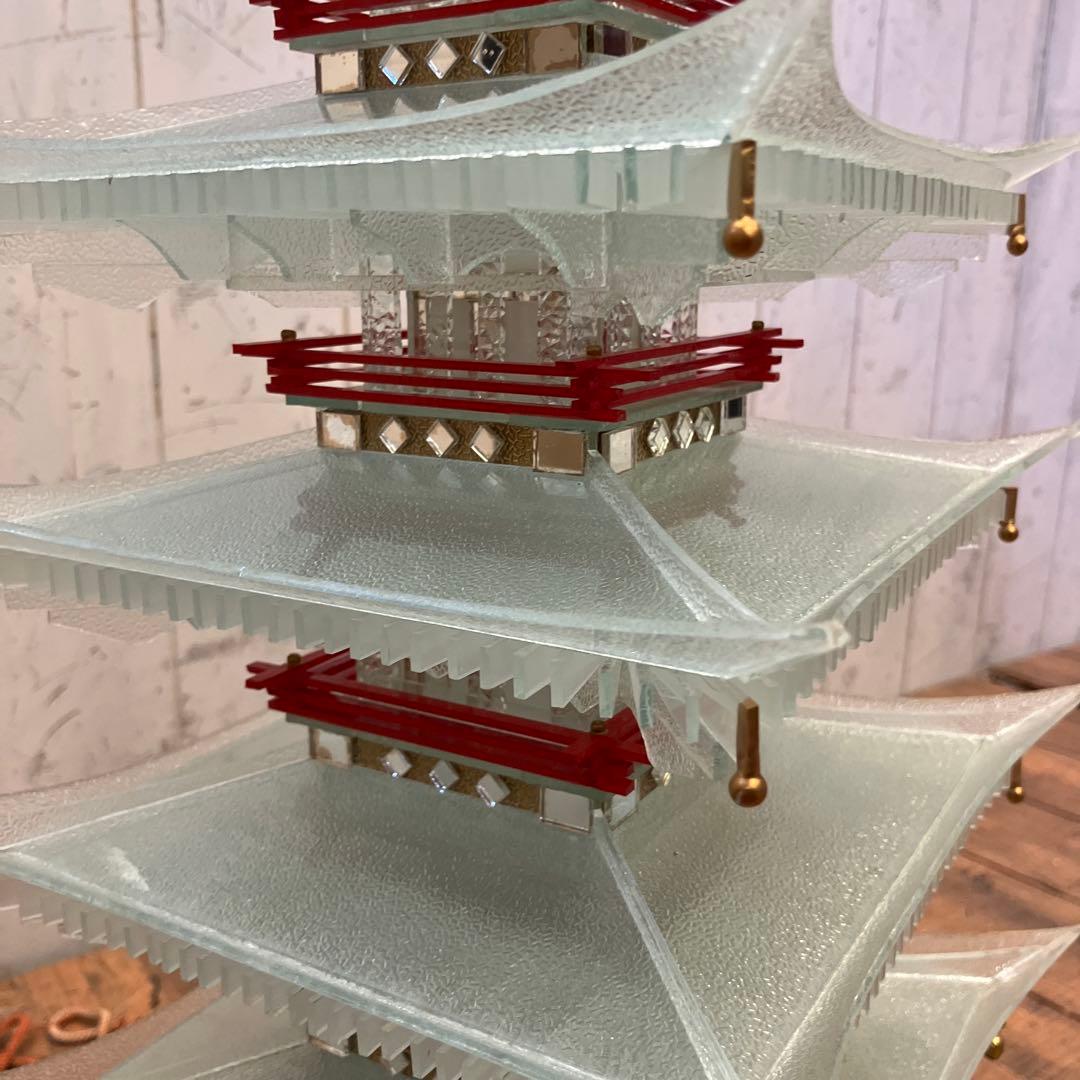 昭和レトロ 五重塔 ガラス製 プラスチック製 模型 装飾品 置物 飾り