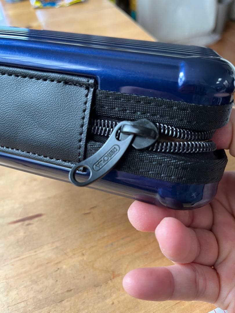 【絶品】RIMOWA ネイビー トラベルポーチ タイ国際航空