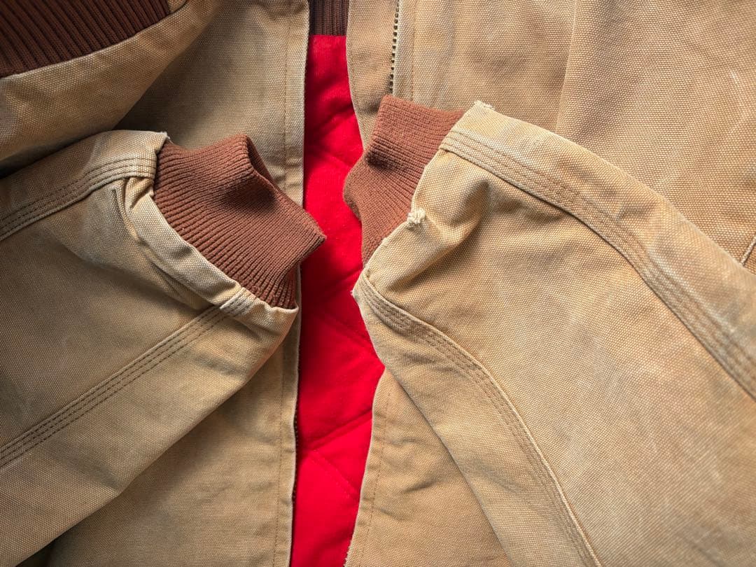 Carharttサンタフェジャケット星タグ ブラウン