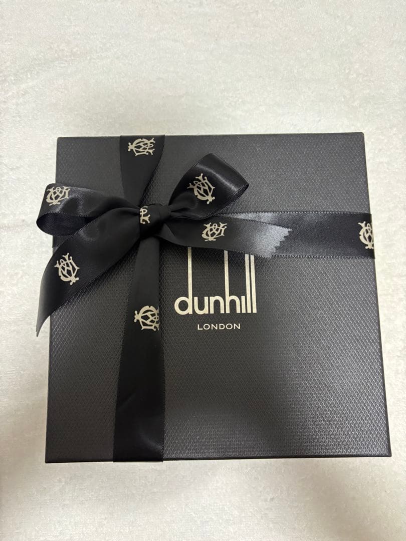 新品未使用　ダンヒルベルト　赤茶色系お写真にてご確認を、バックルに裏に革付き