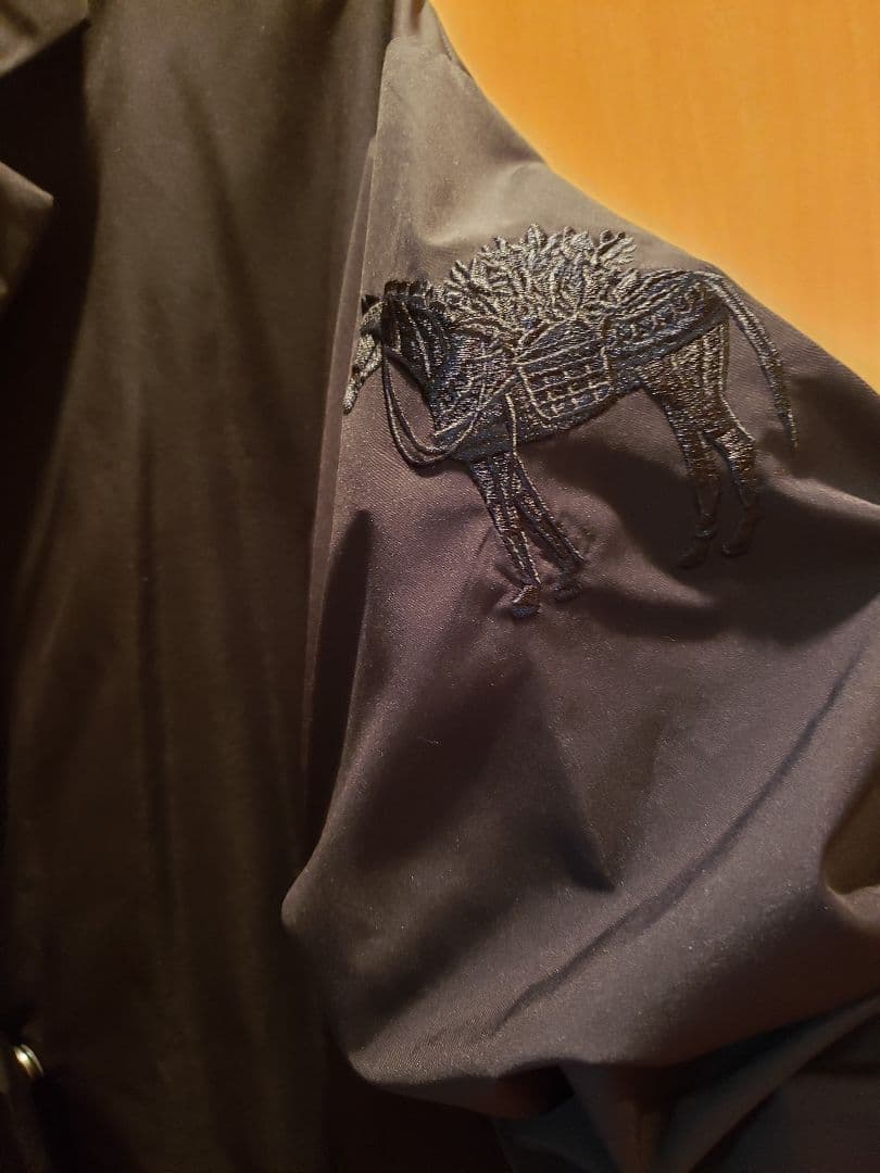 イアパピヨネ スミスタイル 馬刺繍スプリングコート美品
