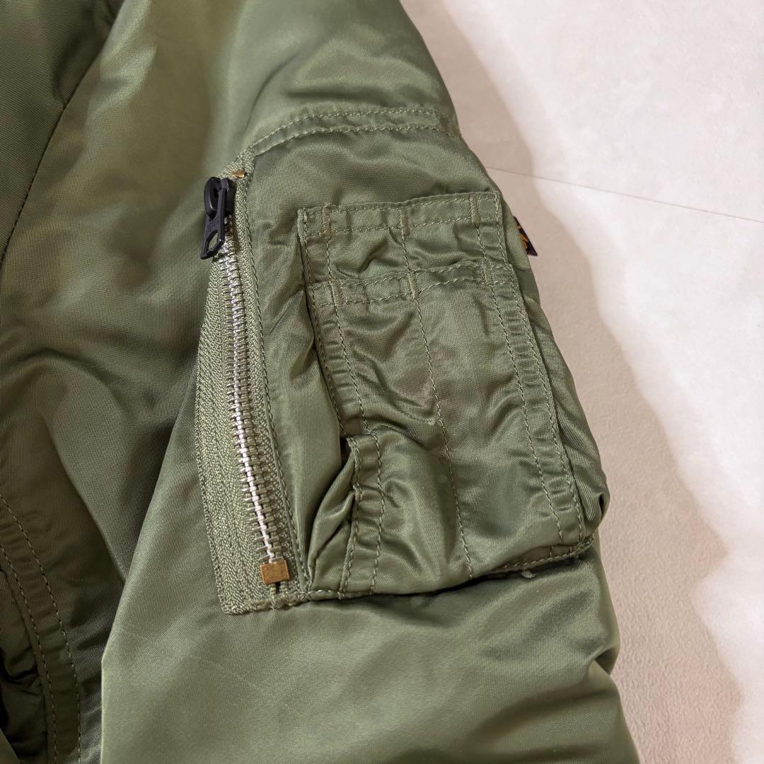 【美品】アルファインダストリーズ MA-1 フライトジャケット カーキ Mサイズ