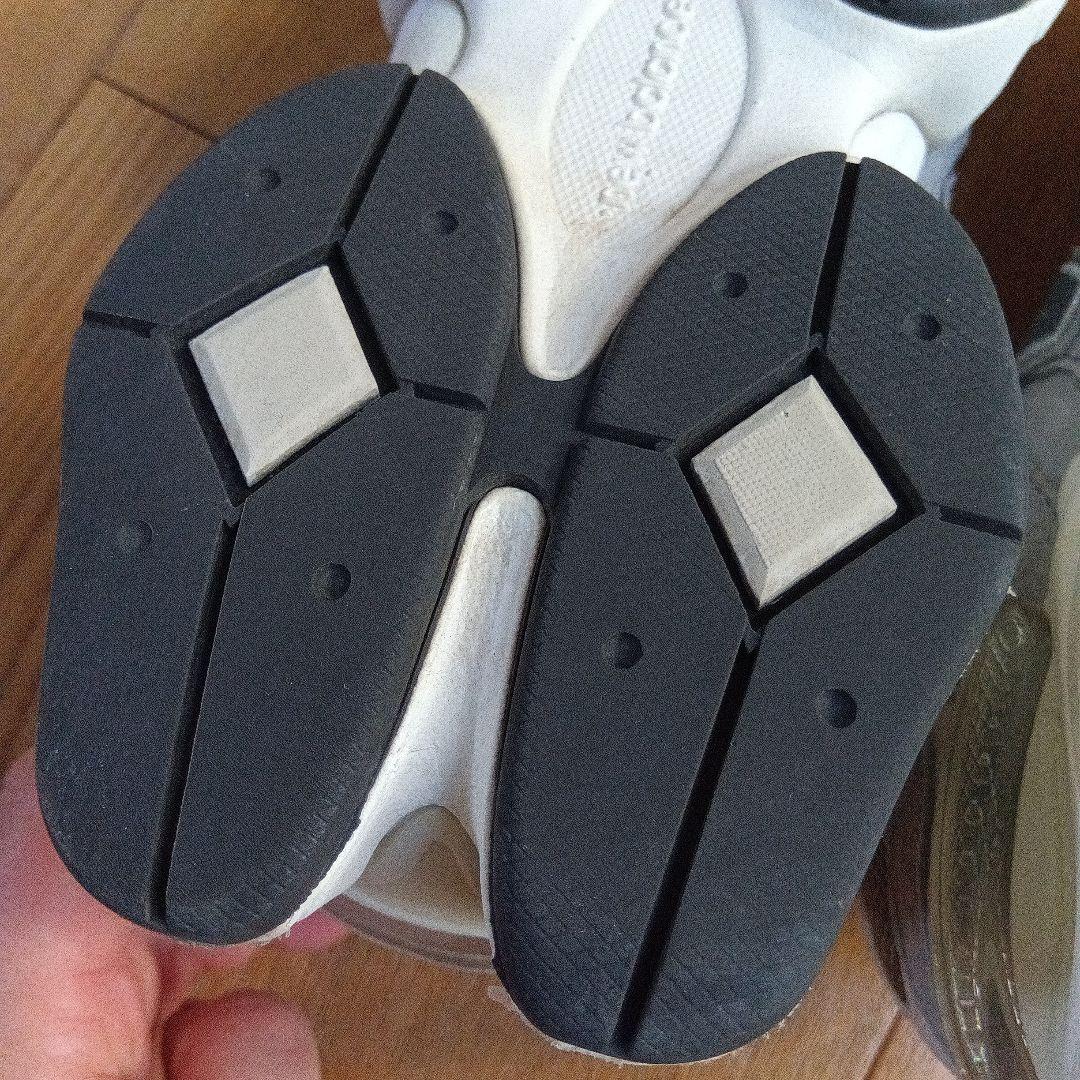 ニューバランス　9060 スニーカー　グレー　23cm