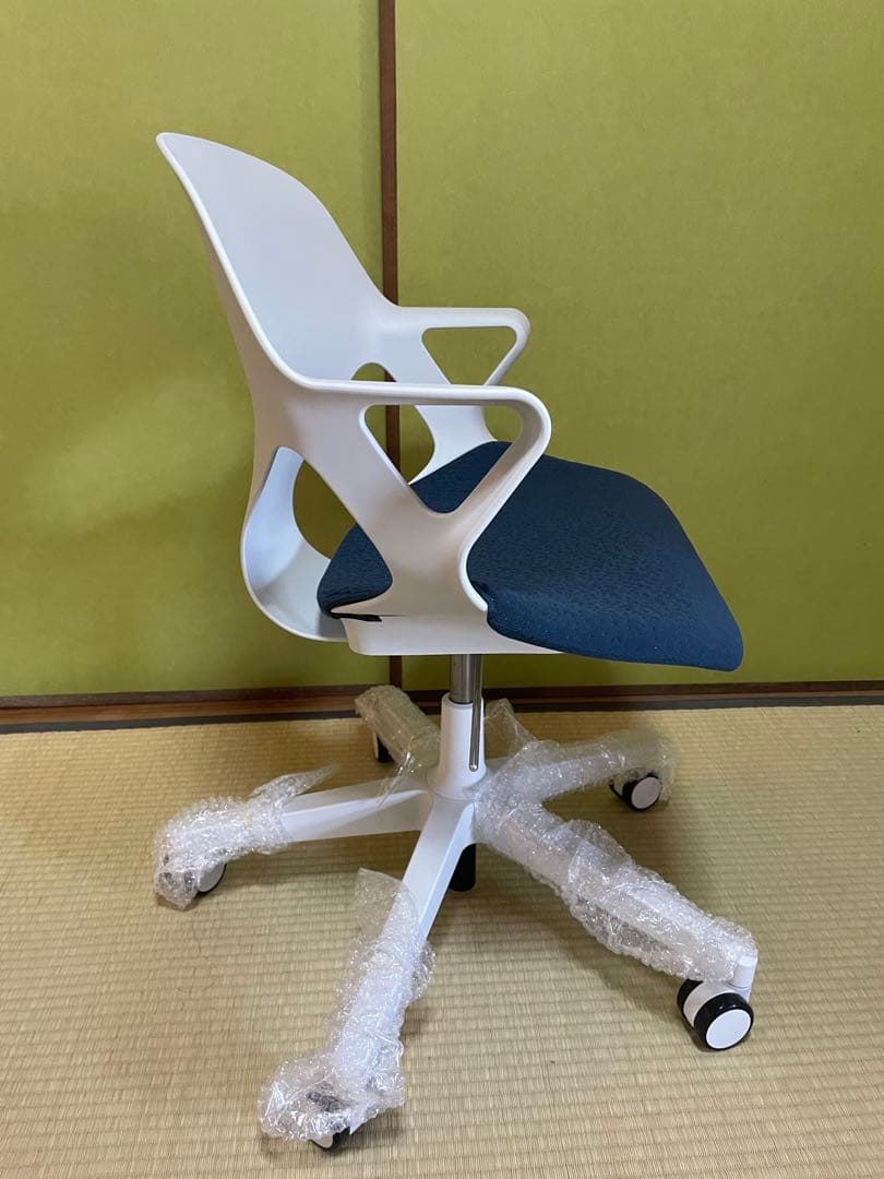 ハーマンミラー　ゼフチェア　Zeph Chair 未使用品