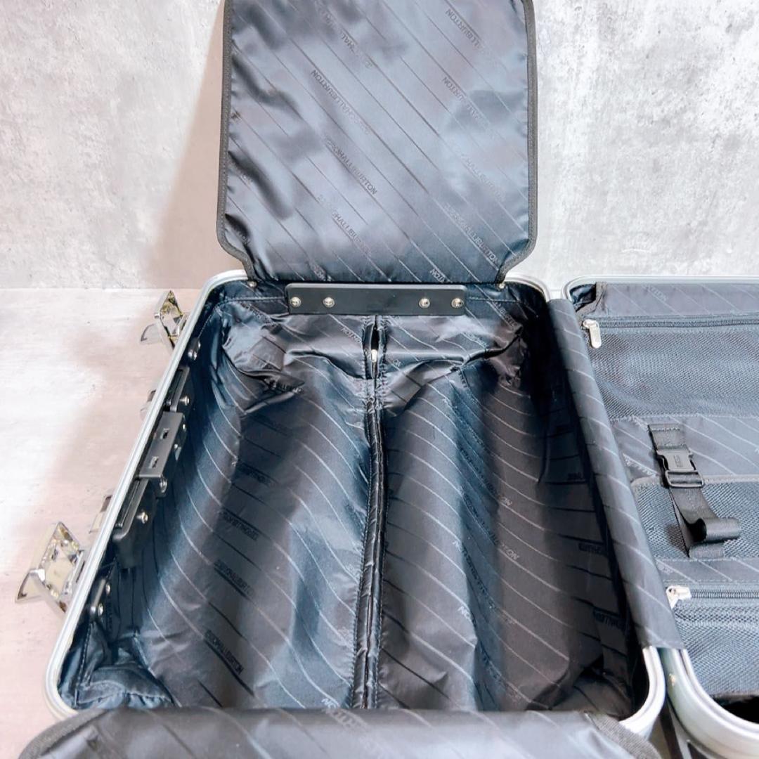 ゼロハリバートン シルバー スーツケース　アルミ　機内持ち込み用　2輪