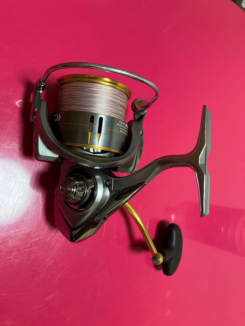 ダイワ FREAMS LT 5000D-CXH スピニングリール