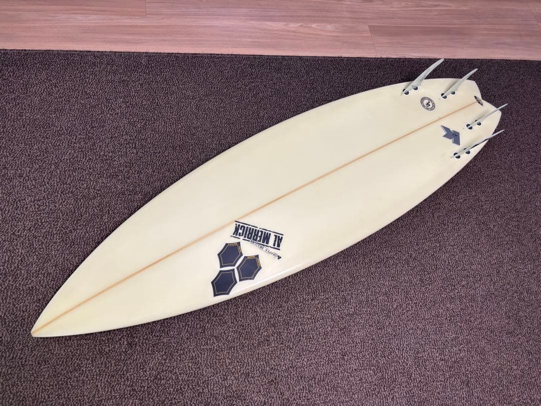 ★送料無料・美品★アルメリック　K Small クワッド　サーフボード　ケリー