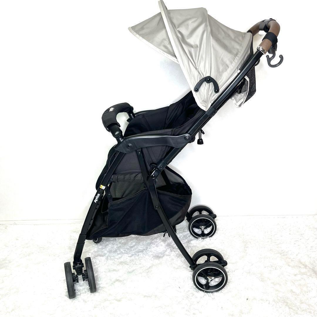 美品　aprica アップリカ　ベビーカー マジカルエアー　CU B型