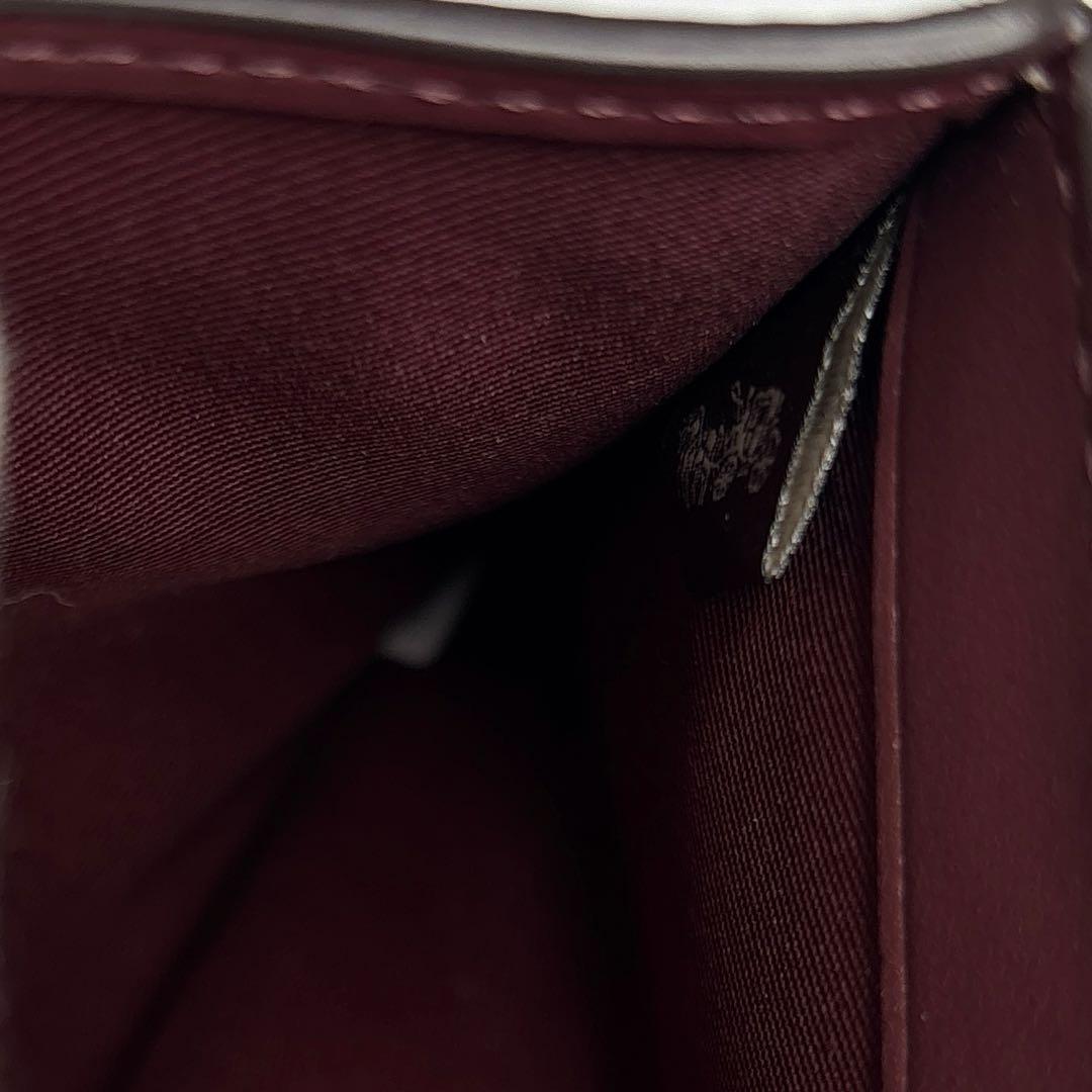 なかなか綺麗♡COACH♡コーチシグネチャー総柄折り財布