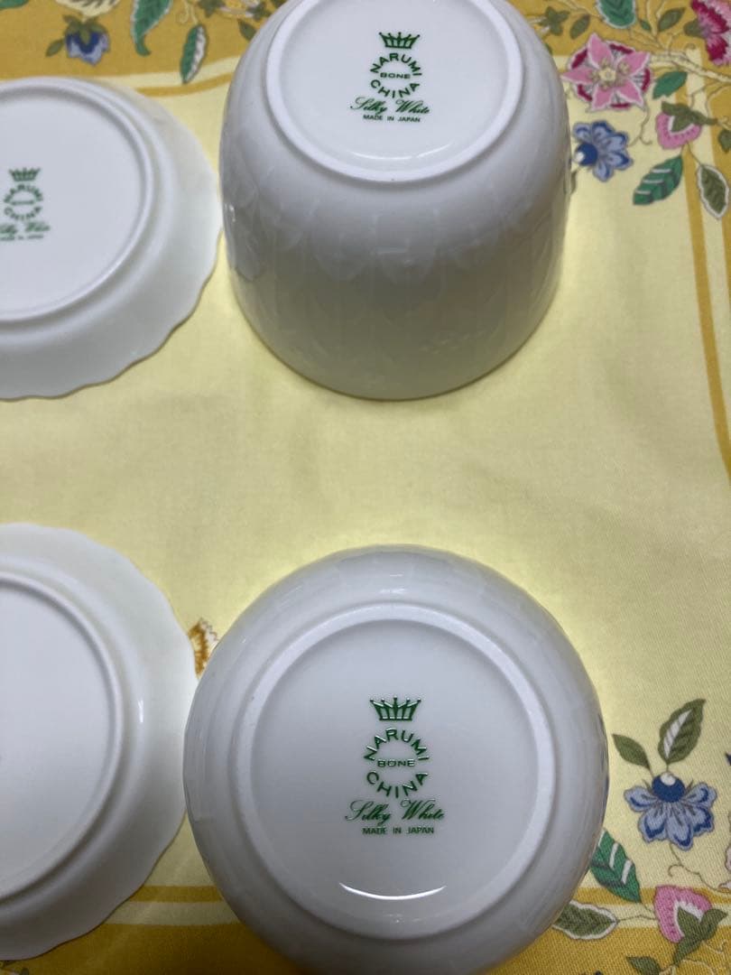 ナルミ　シルキーホワイト