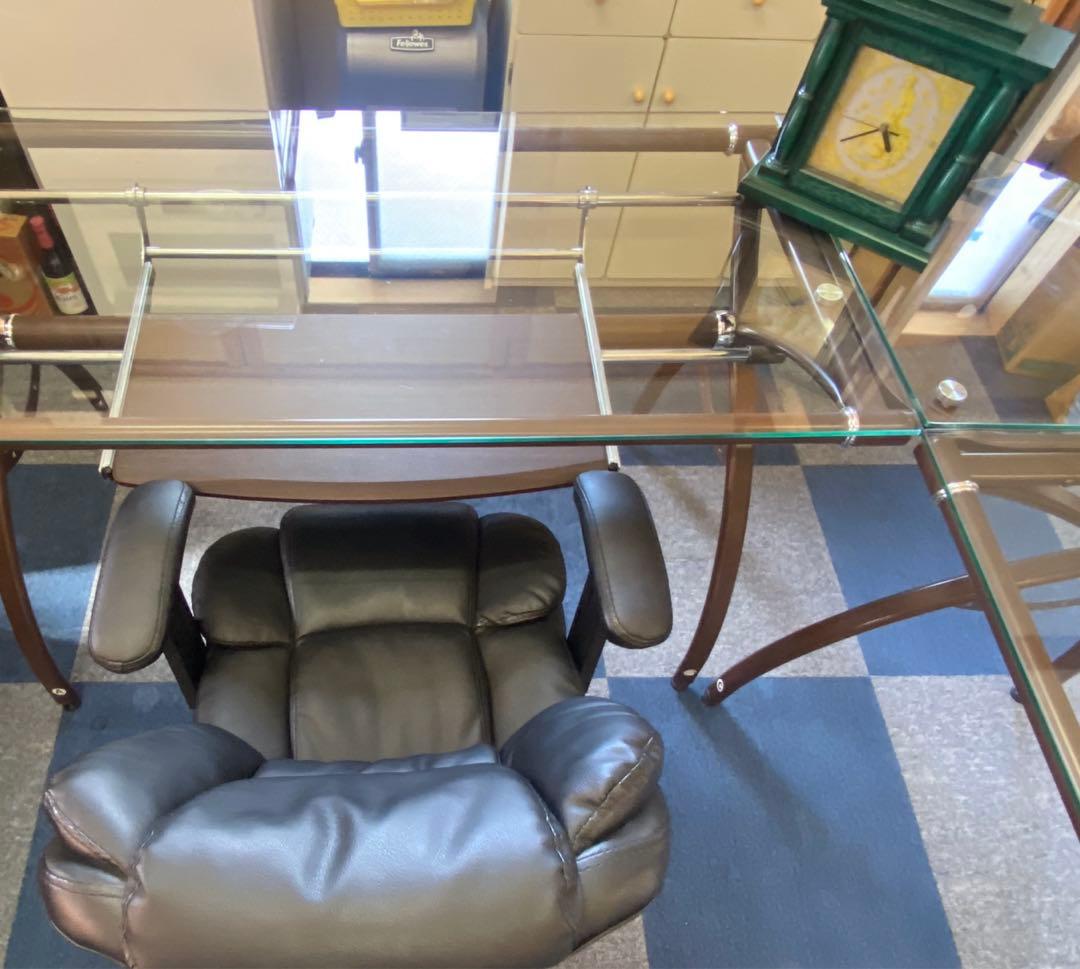 ガラストップ　ワークデスク