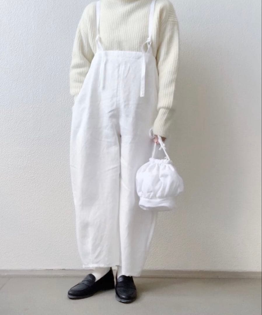 conocone ホワイト吊りズボン