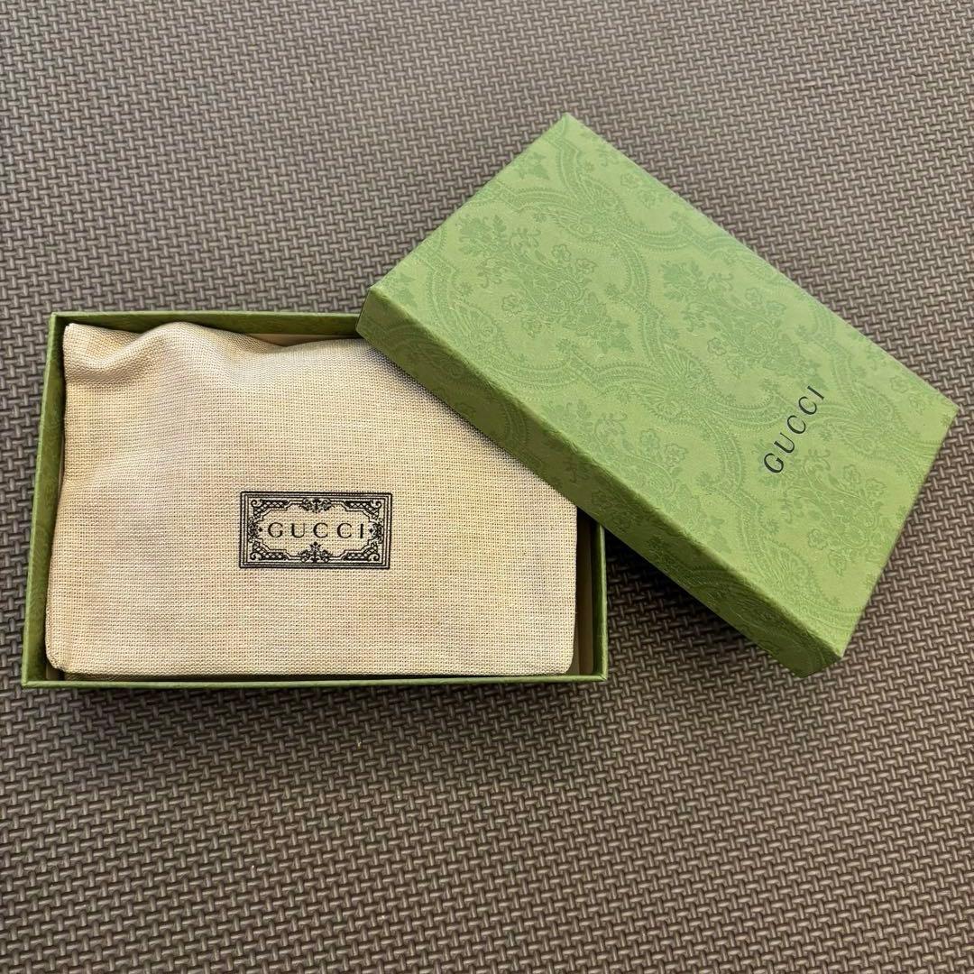 【美品】GUCCI 財布 GGマーモント ミディアムウォレット