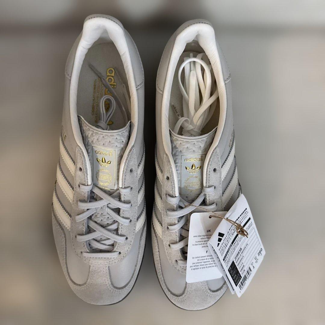 URBAN RESEARCH別注adidasGazelleグレー スニーカー新品