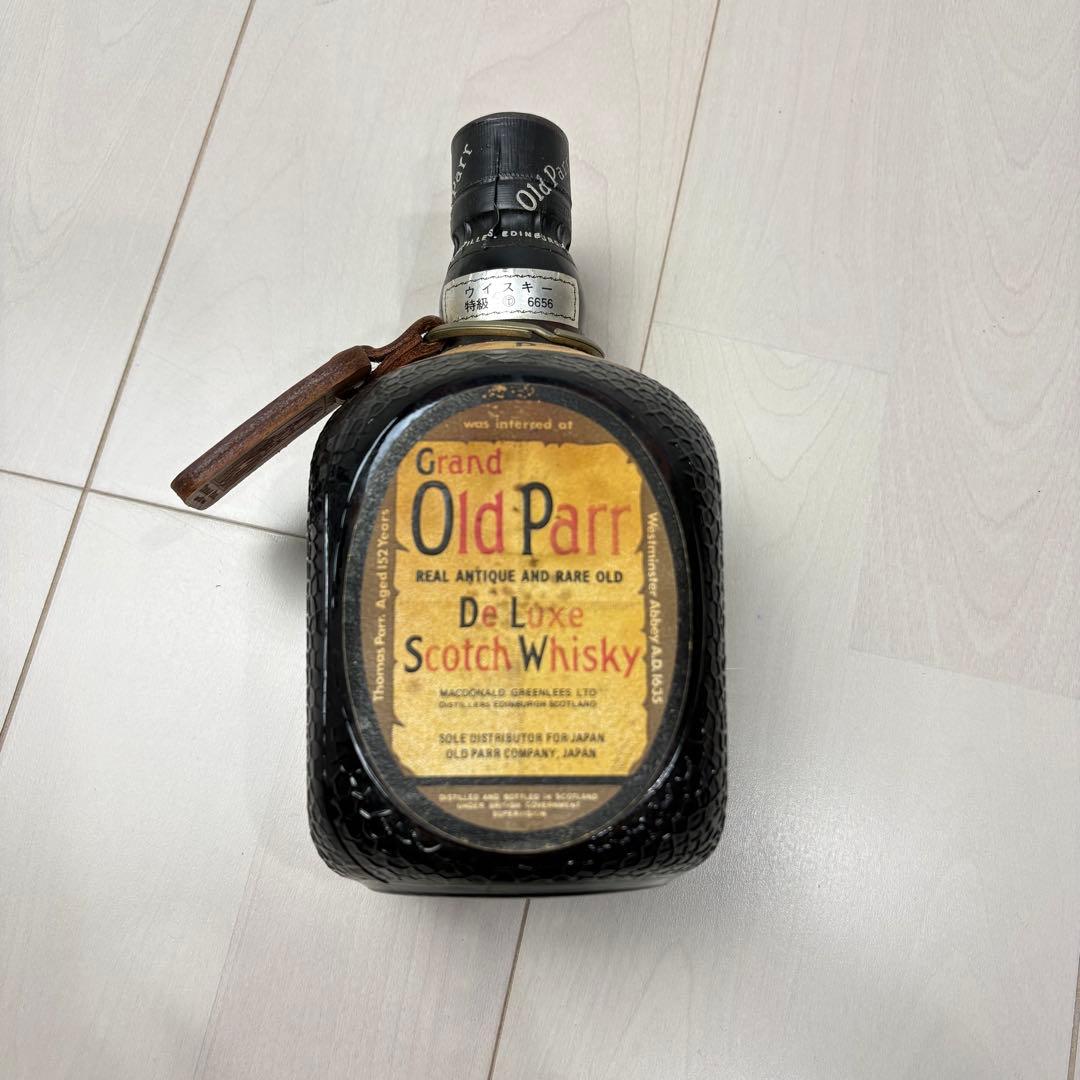 Grand Old Parr De Luxe Scotch Whisky 特級