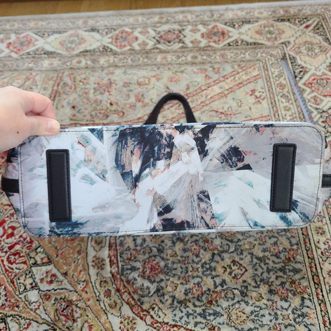 TUMI 抽象デザイン トートバッグ