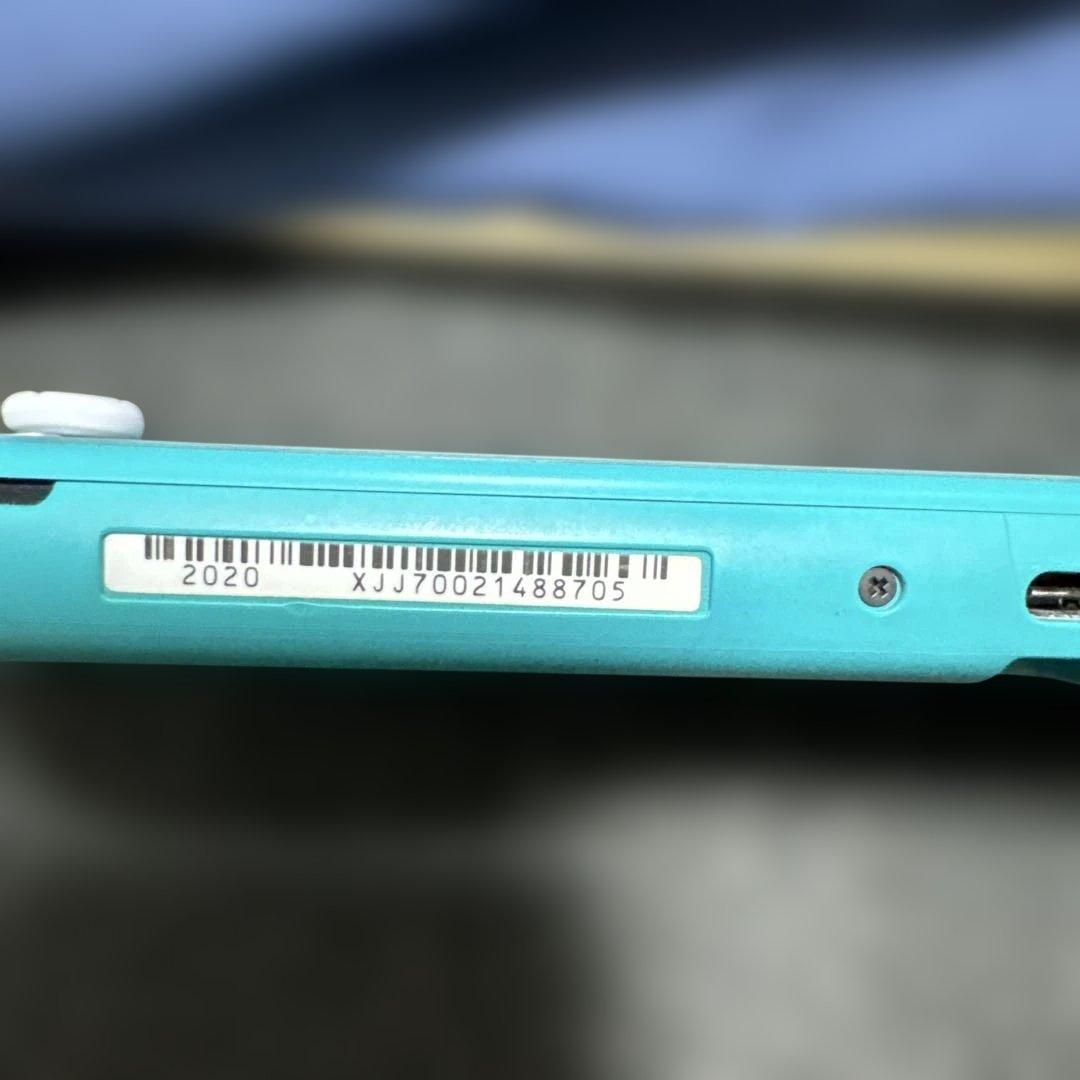 2020年製　Nintendo Switch Lite ターコイズ 本体