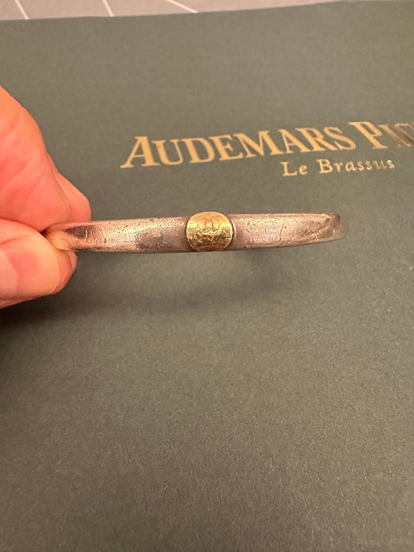 大幅値下げ‼️早い者勝ち！ゴローズ　顔ブレス　金目